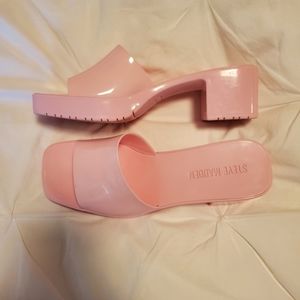 Steve Madden 8 NWOT Harlin Rubber Slides in Pink
